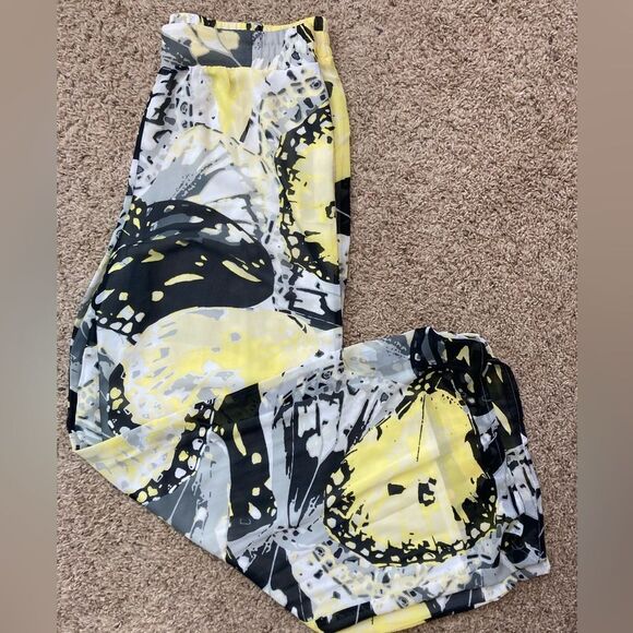 Cato NWOT Wide leg high waisted chiffon lined Yellow, Black Abstract Print Pants - Picture 2 of 16